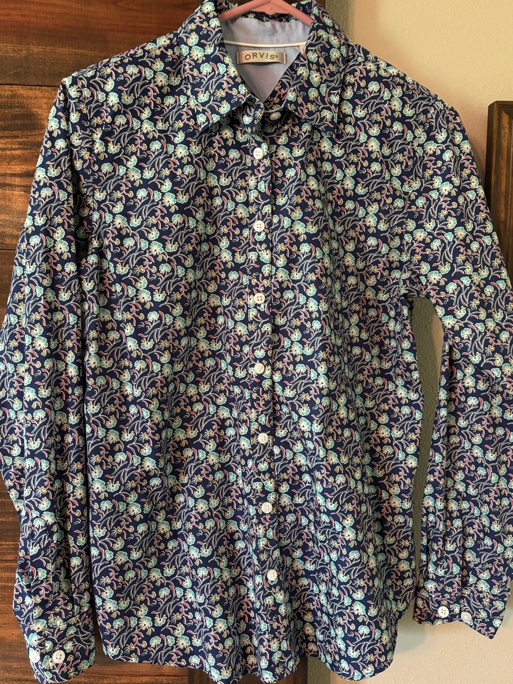 Orvis 100% Cotton Button-down Shirt in Navy Floral size 10